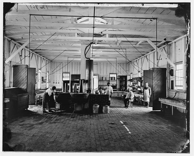 Cooks in the kitchen of Soldier’s Rest