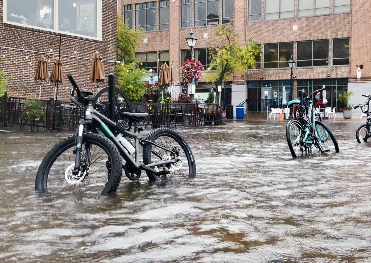 Flood waters in Old Town 