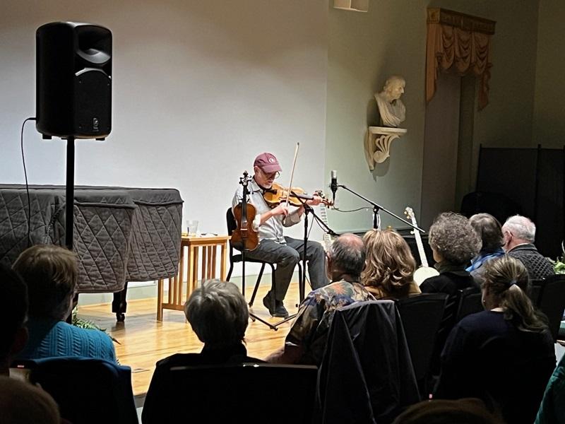 Fiddle player on stage at Lyceum