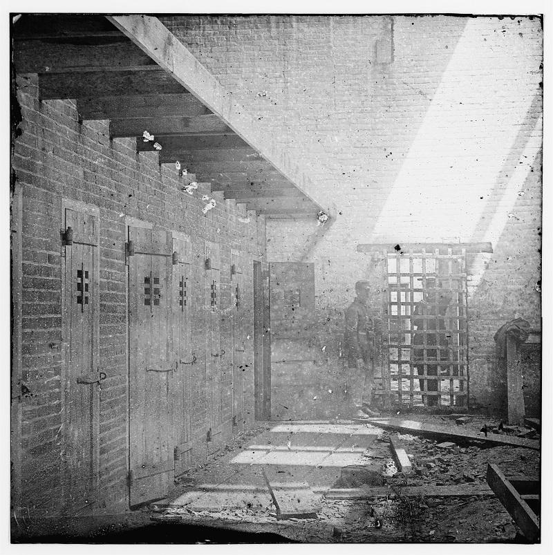 1315 Duke Street, Slave Pen interior toward doorway, 1860s LOC