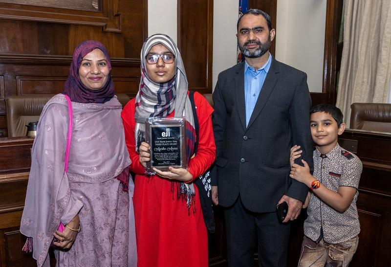 Ayesha Anwar and family