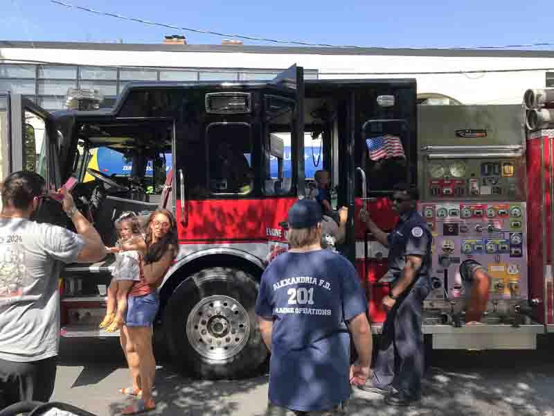 Children with firetruck