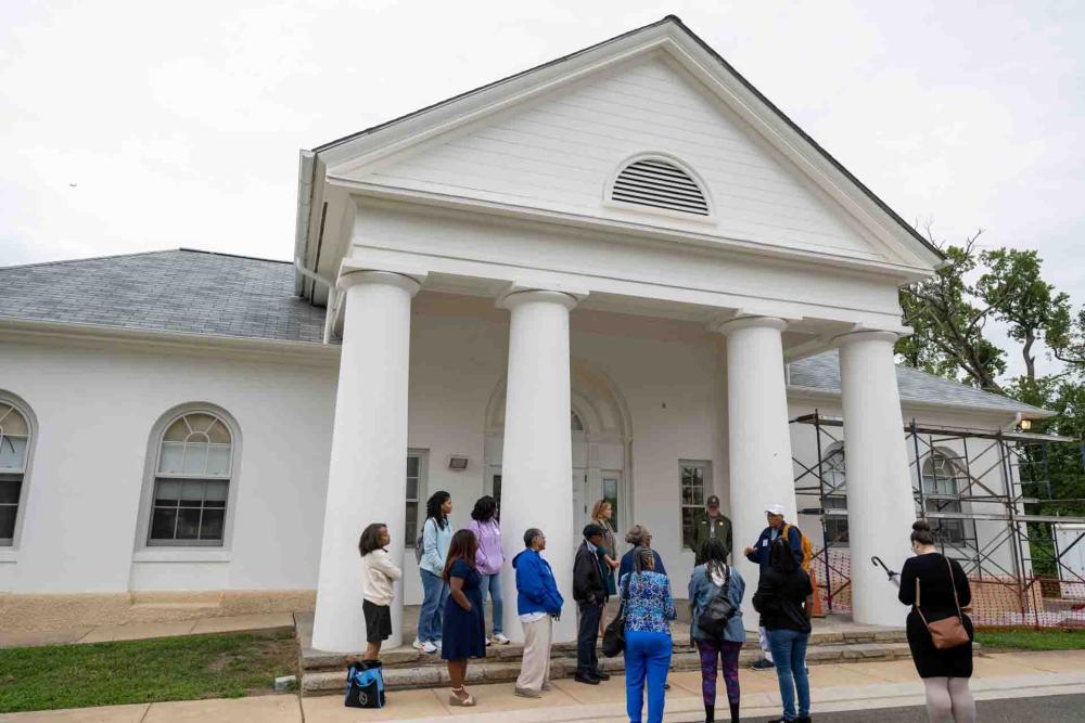 group outside Arlington House