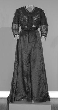 Bodice and skirt, ca., 1905