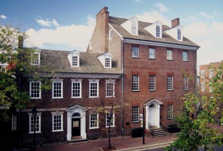 Gadsby's Tavern Museum exterior