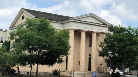 The Alexandria History Museum at The Lyceum exterior